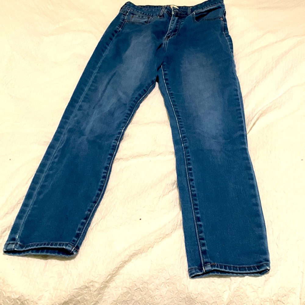 Jeans - Picture 3 of 4